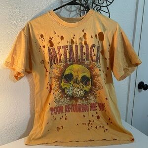 Urban outfitters Metallica graphic t